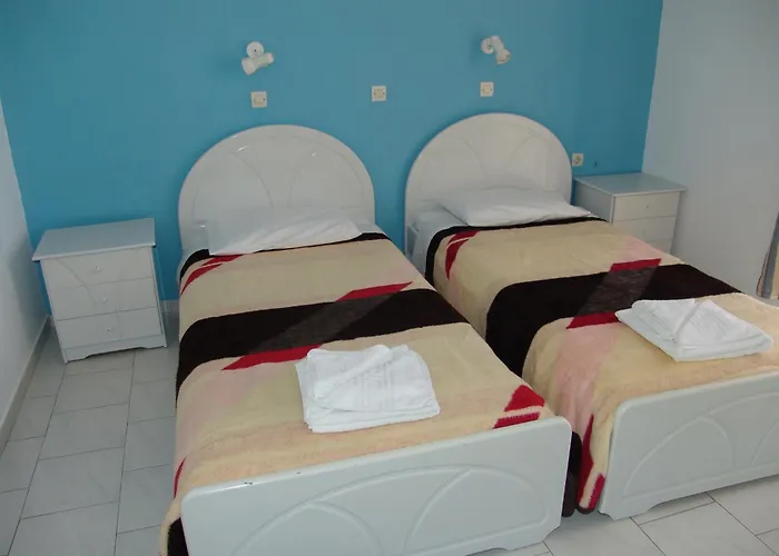 Kontessa 克法洛斯