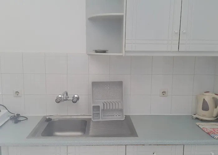 Kontessa 克法洛斯