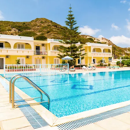 Kontessa 克法洛斯