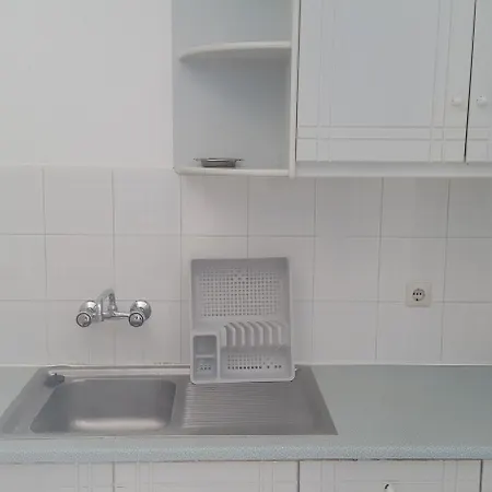 Kontessa 克法洛斯